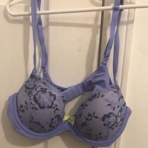 Victoria Secrets 32B bra. New never worn